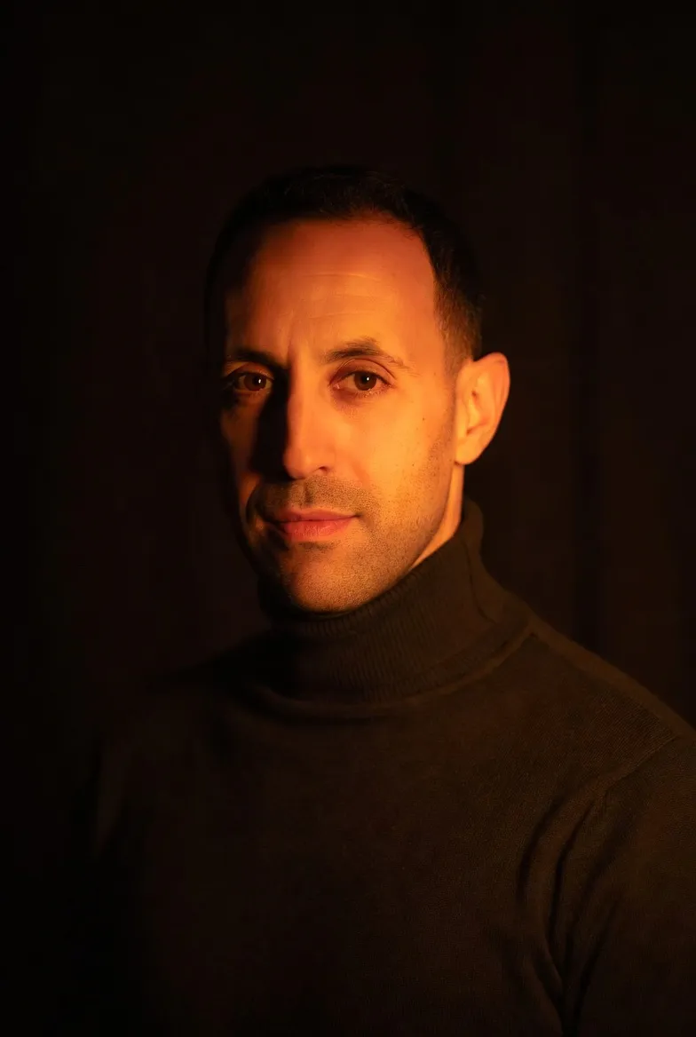 יונתן אזולאי